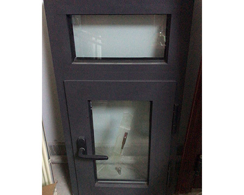 断桥耐火窗